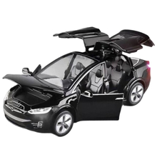 Машинка Tesla Model X 636 1:32 черный (6949690816369) Машинка Tesla Model X 636 1:32 черный (6949690816369)
